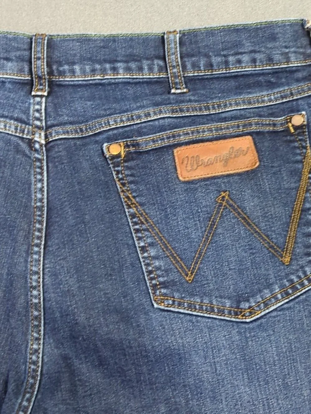 Wrangler Jeans Men's 38x32 Fits 38x31 Blue Retro Slim Straight Western Denim